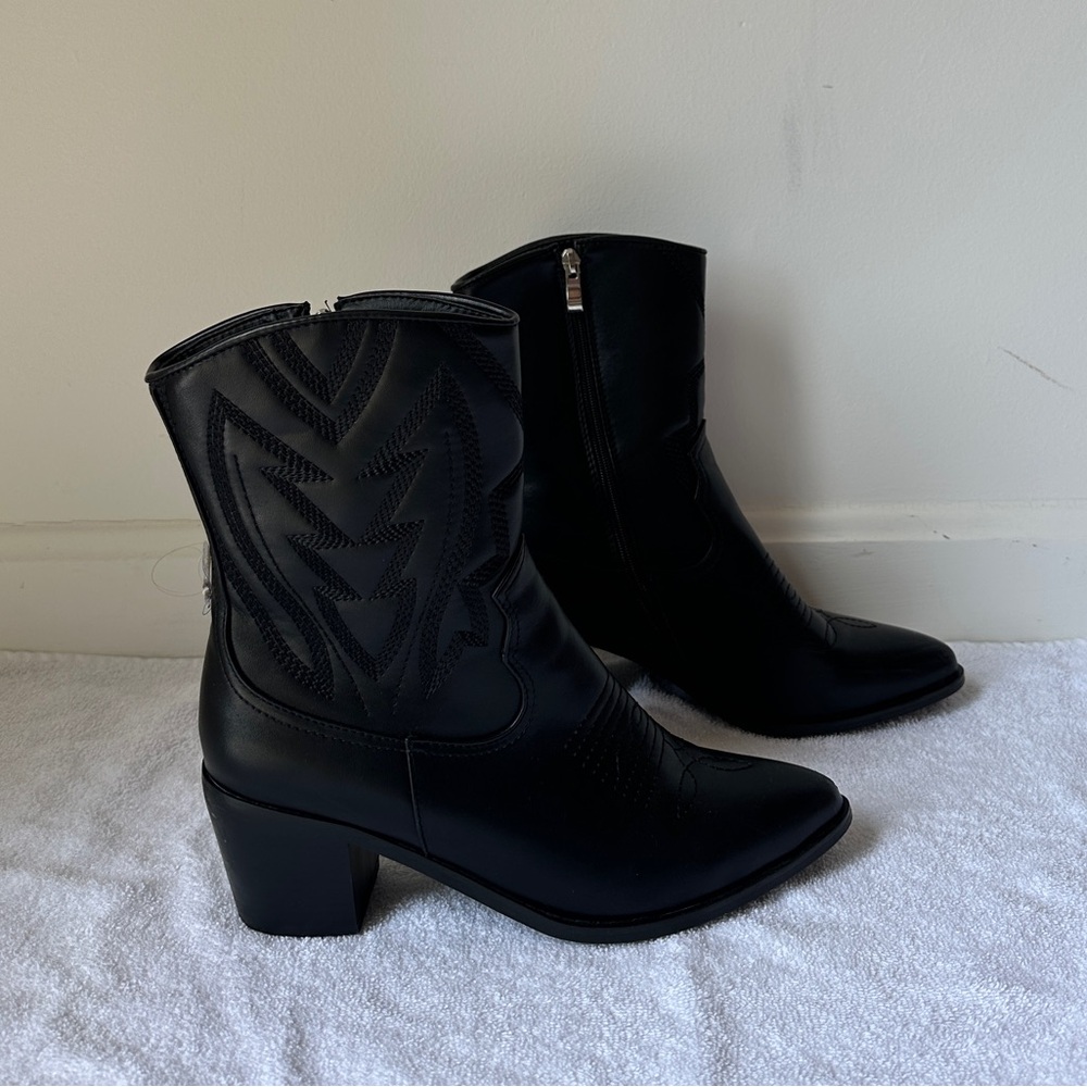 Princess Polly Black Ankle Booties